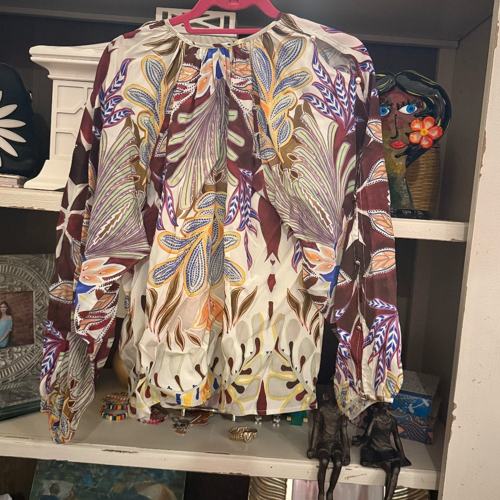 MARIE OLIVER Medium M Arabella blouse Tranquility pattern nwt - Picture 8 of 8